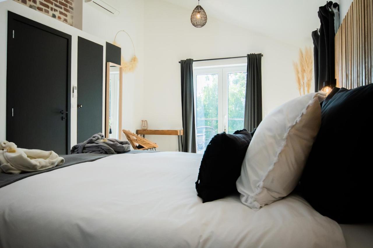 Au Calme De Hosdent Bed and Breakfast Braives Eksteriør billede